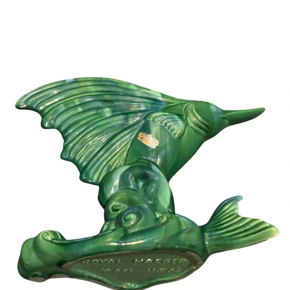 MCM ROYAL HAEGER R271 USA Fish Vase - Vintage - Has Label - NO CHIPS/CRACKS